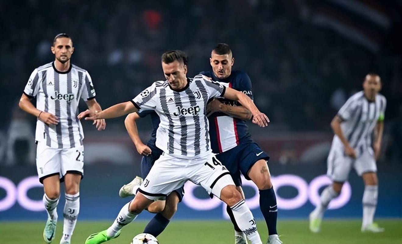 三亿体育体育地址-尤文图斯坚守主场，逆转击败对手