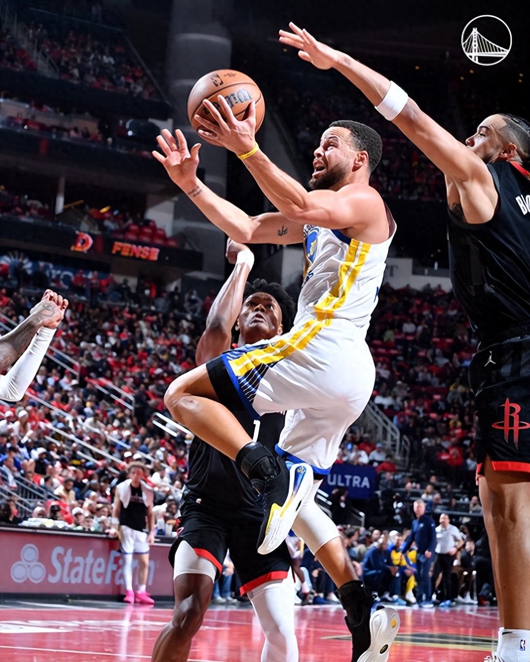 火箭客场惨败勇士，遭遇四连败