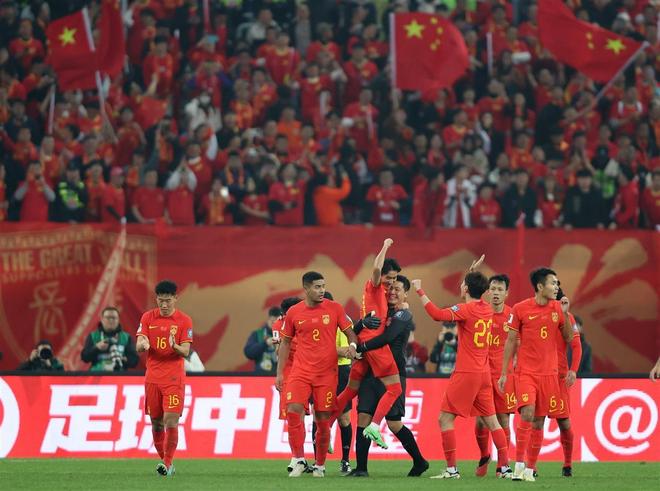 关于广州恒大战平对手，小组出线形势岌岌可危的信息