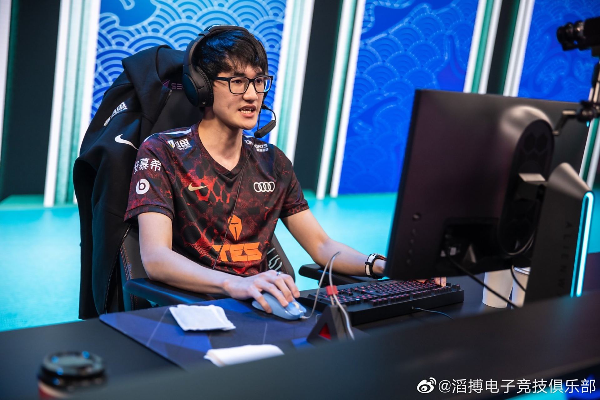 精彩纷呈,看点十足的对决即将上演的简单介绍 精彩纷呈,看点十足的对决即将上演的简单介绍