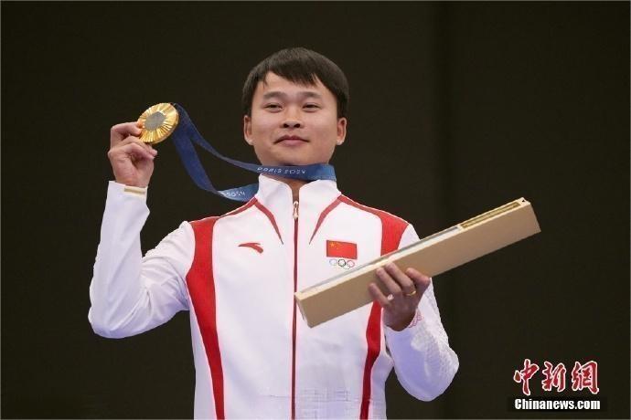 三亿体育体育直播-欧洲代表队在射箭比赛中夺冠