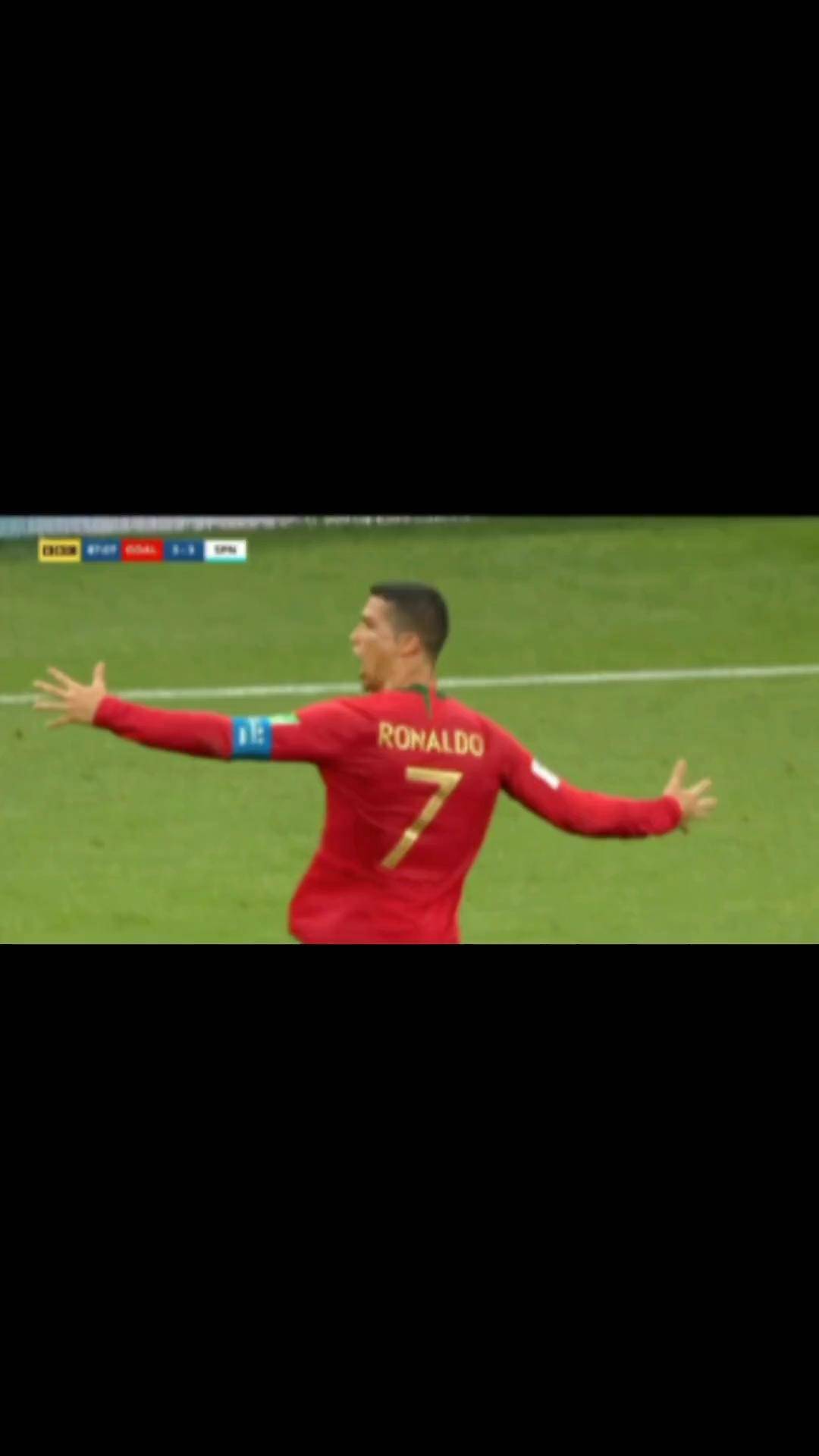 包含葡萄牙狭胜，C罗进球锁定胜局的词条