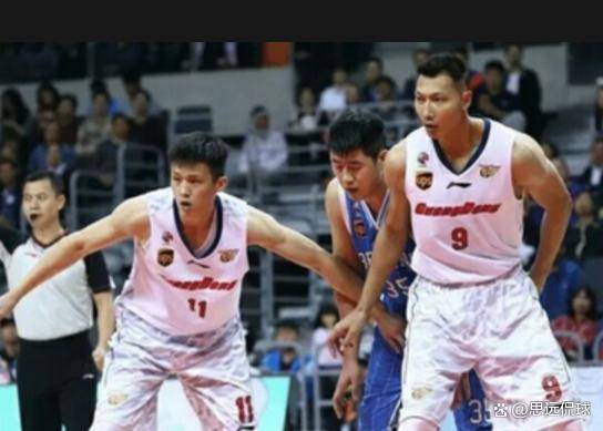 广东男篮再胜,豪取近期第四连胜 广东男篮再胜,豪取近期第四连胜