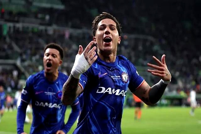 包含切尔西客场惨遭逆转,欧战资格受到威胁的词条 包含切尔西客场惨遭逆转,欧战资格受到威胁的词条