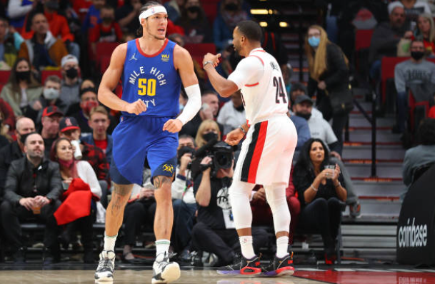 三亿体育体育在线登录-南安普顿主场失利，五连败状态堪忧