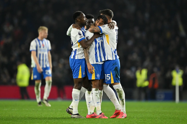 曼城客场失利,连败情况严峻 曼城客场失利,连败情况严峻