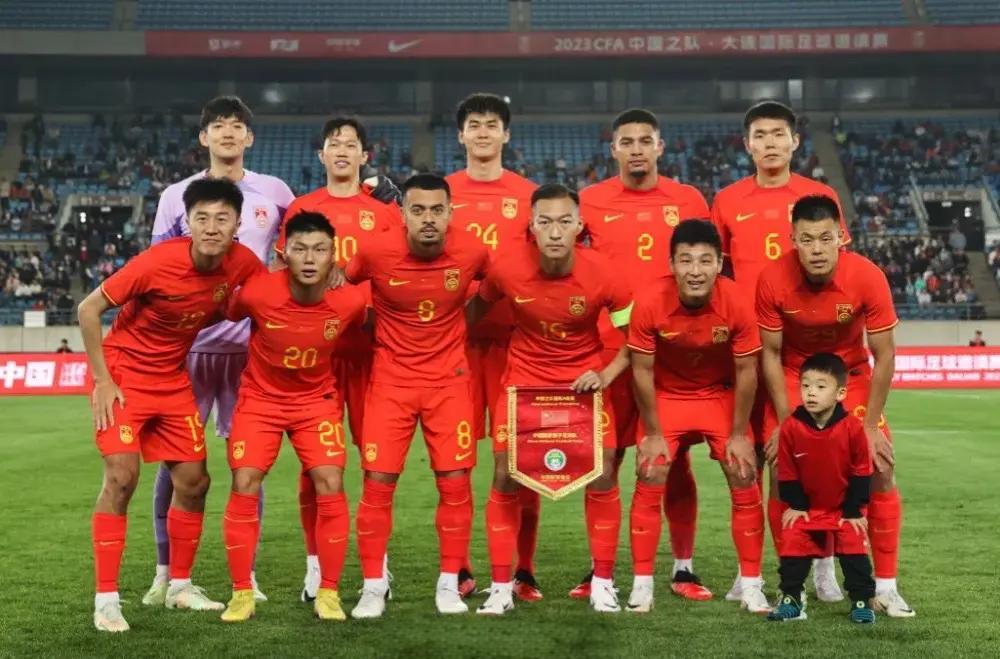 展翅高飞！泰国队战胜哥伦比亚队，成功晋级世界杯