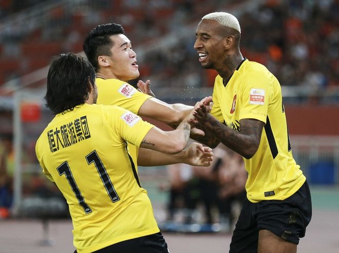 建业客场大胜重庆,逼近积分榜前列的简单介绍 建业客场大胜重庆,逼近积分榜前列的简单介绍